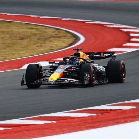 Max Verstappen durante treino para corrida sprint da Fórmula 1 nos EUA