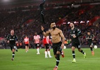 Salah evita zebra, Liverpool vence lanterna e se isola de vez no Inglês