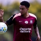 Desde que chegou, Lingard treina na posi&ccedil;&atilde;o de Memphis no Corinthians