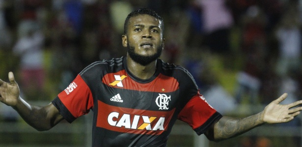Atacante Marcelo Cirino é alvo do Internacional para a próxima temporada - Gilvan de Souza / Site oficial do Flamengo