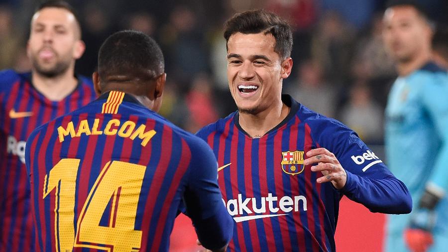 Malcom e Coutinho fizeram os dois primeiros gols do Barcelona sobre o Villarreal - JOSE JORDAN / AFP