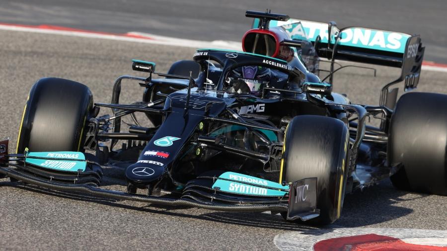 Lewis Hamilton durante testes de pré-temporada da Fórmula 1 no Bahrein - Wolfgang Wilhelm/Mercedes