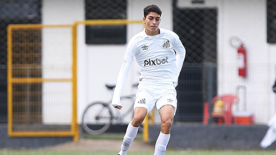 Jair, zagueiro do sub-20 do Santos - Pedro Azevedo/Santos FC