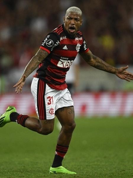 Marinho, do Flamengo, comemora gol contra o Vélez pela Libertadores - MAURO PIMENTEL / AFP