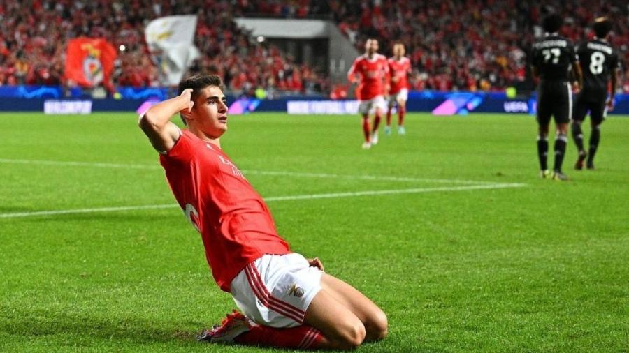 António Silva, de 19 anos, tem multa rescisória de 100 milhões de euros no Benfica - Getty Images