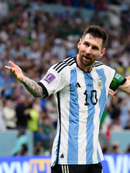 Campeão com a Argentina, Messi é eleito o melhor jogador da Copa no Catar -  Banda B