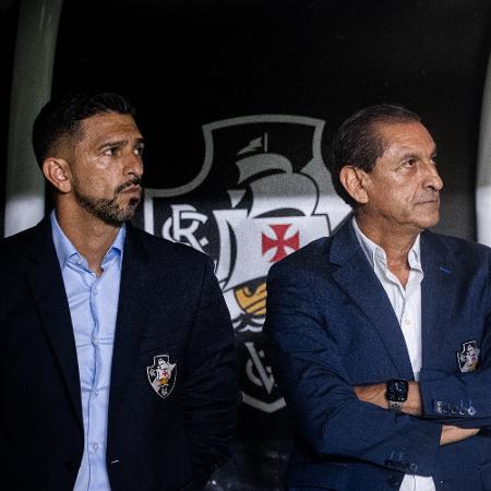 Auxiliar Emiliano Díaz e técnico Ramón Díaz quando trabalhavam no Vasco