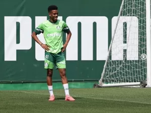 Estêvão se reapresenta ao Palmeiras após seleção e não preocupa Abel