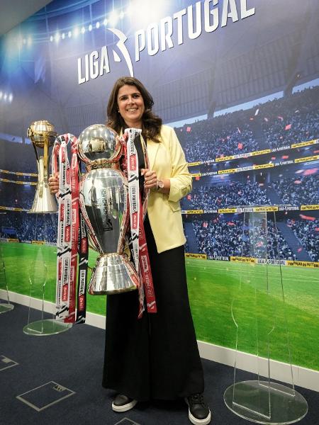 Helena Costa tem passagens por Benfica, Celtic, Eintracht Frankfurt e Watford