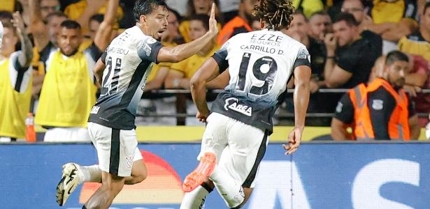 Corinthians vira jogo contra Criciúma e entra no G-8 com ajuda.