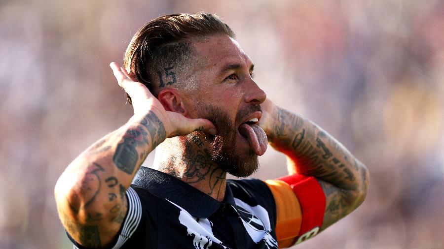 Sergio Ramos balançou as redes em Monterrey x Inter de Milão, partida do Mundial Sergio Ramos balançou as redes em Monterrey x Inter de Milão, partida do Mundial