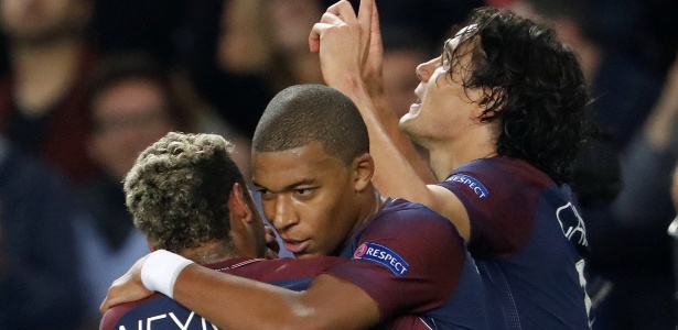 Neymar, Cavani e Mbappé formam o trio de ataque do Paris Saint-Germain - Charles Platiau/Reuters