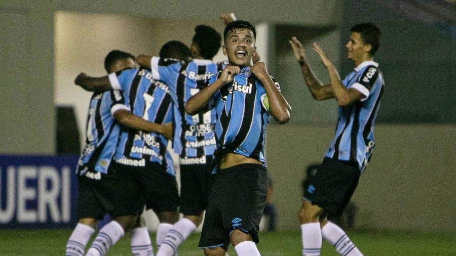 Grêmio eliminou o Oeste nesta quarta-feira e garantiu final gaúcha contra o Inter - Leonardo Benhossi/Divulgação/FPF