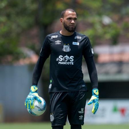 Everson, goleiro do Santos - Ivan Storti/UHLsport