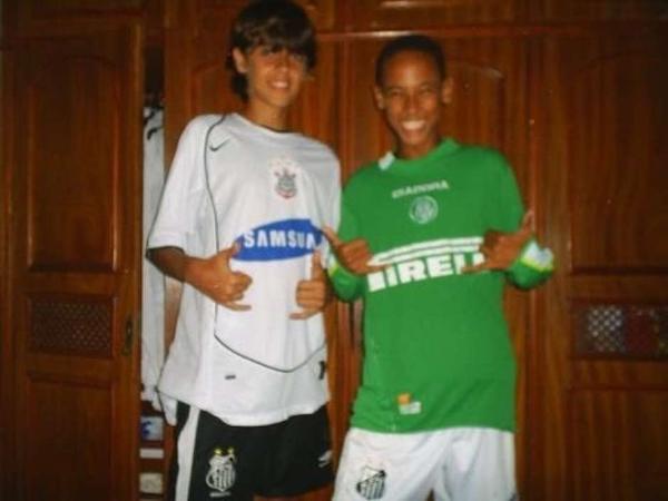Neymar com a camisa do Palmeiras, seu time de infância