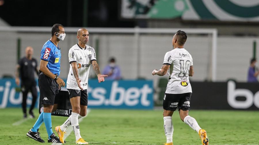 Diego Tardelli retornou aos gramados em um jogo oficial quase 11 meses depois de sofrer grave lesão - Pedro Souza/Atlético-MG