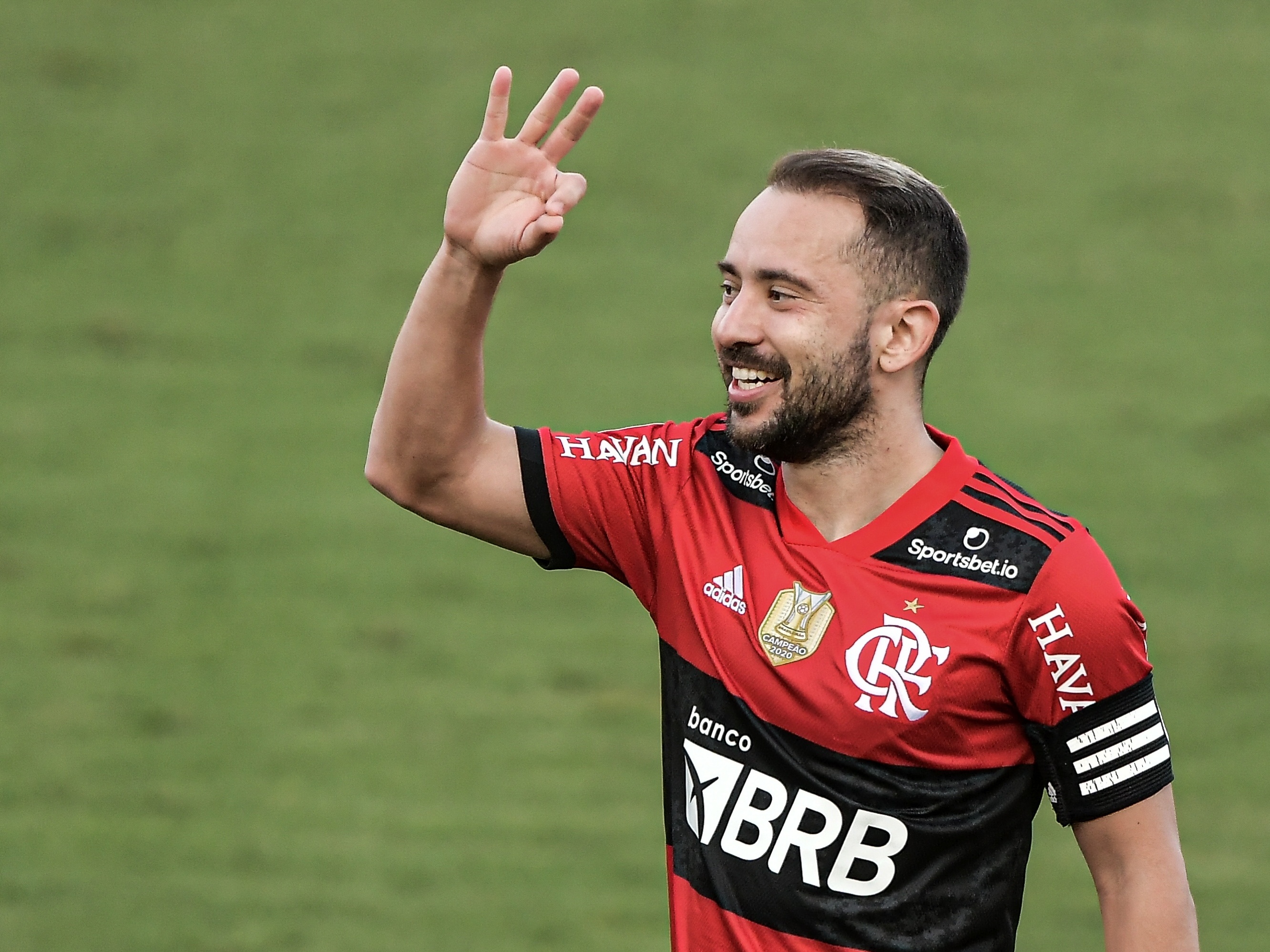 A atitude chocante de Everton Ribeiro contra o Volta Redonda que  surpreendeu a todos no Flamengo