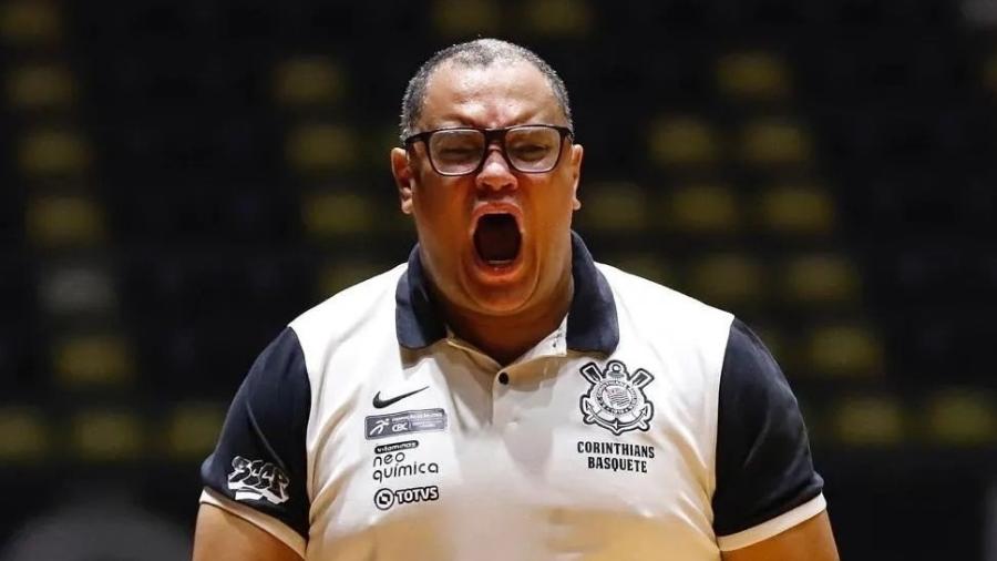 Léo Figueiró conta como transformou o basquete do Corinthians em um time com a sua cara - Divulgação/Corinthians
