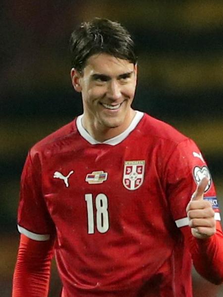 Dusan Vlahovic é um dos principais nomes da Sérvia, rival de estreia do Brasil - REUTERS/Marko Djurica