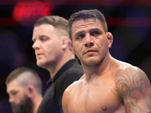 Rafael dos Anjos não pode mais servir de trampolim para rivais no UFC