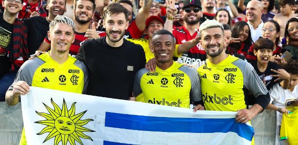 República do Uruguai cria hábitos e faz do espanhol 2º idioma no Flamengo