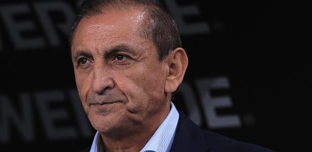 Corinthians precisa de determinação e vitórias para fugir do rebaixamento no Brasileirão.