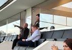 Com Memphis no banco, técnico da Holanda assiste Corinthians x Guarani em SP - Divulgação/Meu Timão