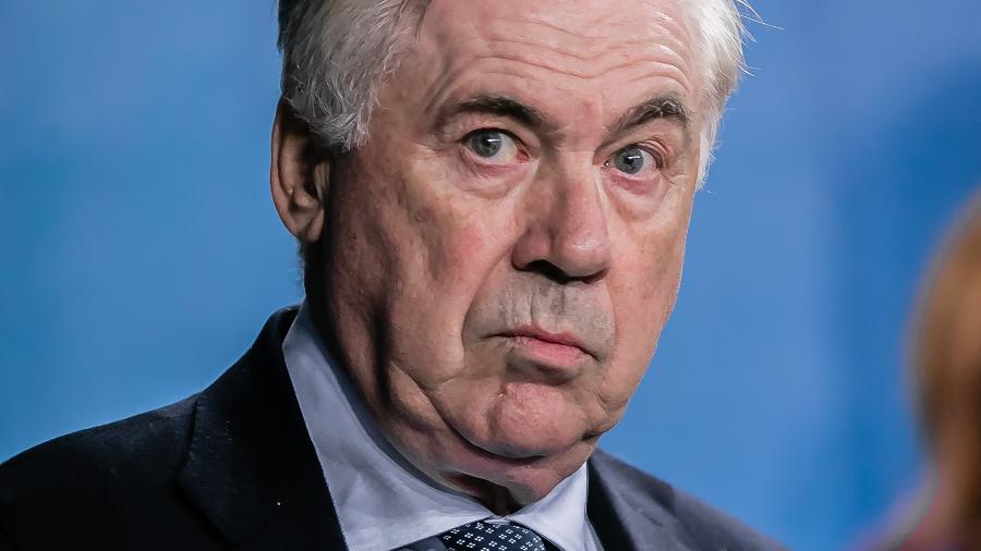 Carlo Ancelotti, técnico do Brasil, durante jogo contra o Paraguai Carlo Ancelotti, técnico do Brasil, durante jogo contra o Paraguai
