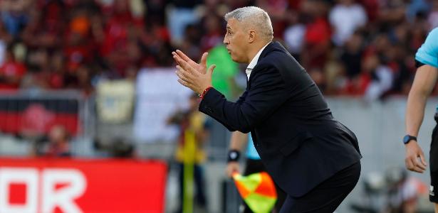 NÃO ERA ISSO QUE ESPERÁVAMOS! Declaração de Crespo cai como uma ducha gelada na torcida do SPFC! 