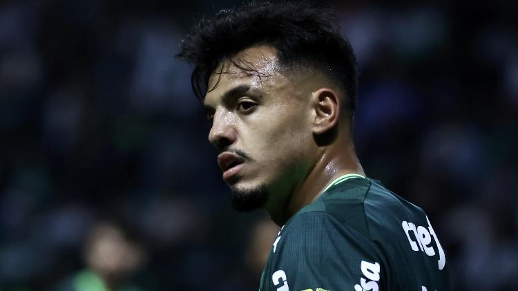 Gabriel Menino, volante do Palmeiras