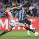 Grêmio empata, fica em 2º e pegará Fluminense nas oitavas da Libertadores 