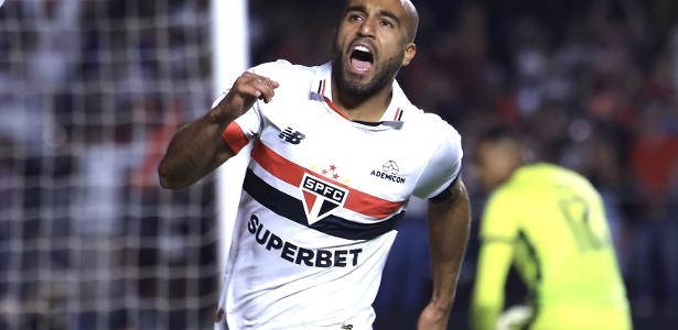 Zubeldía retoma trio ofensivo em estratégia para a Copa do Brasil