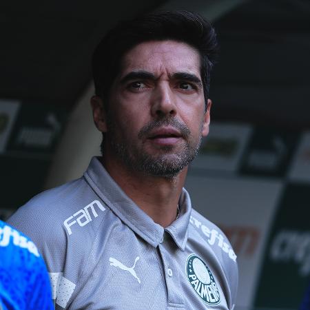 O técnico Abel Ferreira, do Palmeiras, no jogo contra o São Paulo, pelo Brasileirão