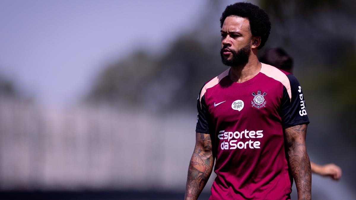 Memphis está sem mercado e Corinthians, sem dinheiro: como fechar acordo?