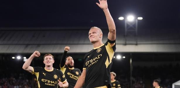 Haaland faz 1º gol desde eliminação do Brasil, e City bate Palace no Inglês