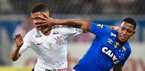 Thiaguinho ganhou espaço nas últimas semanas e pode virar titular do Corinthians - Pedro Vilela/Getty Images