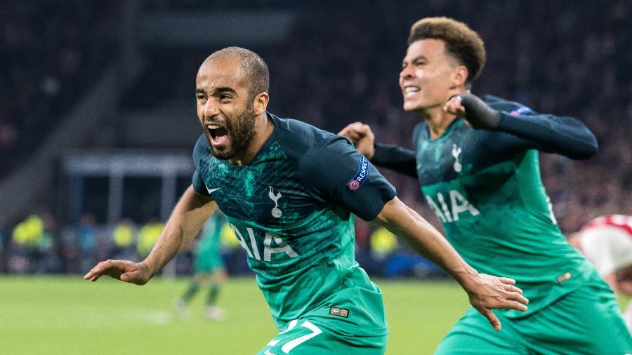 Lucas Moura comemora vitória do Tottenham sobre o Ajax - VI Images via Getty Images