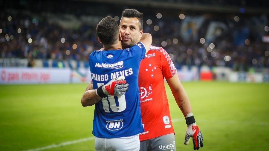 Fábio e Thiago Neves são duas referências do Cruzeiro e precisarão liderar o time no momentos instável fora dos campos - Vinnicius Silva/Cruzeiro