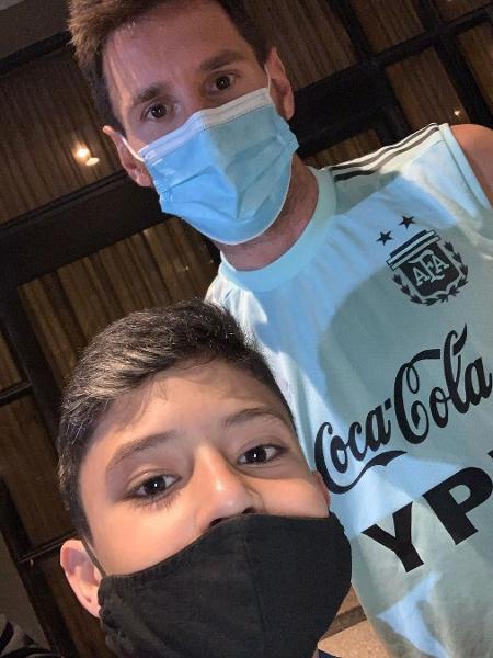 Rogerio, garoto que tirou foto com Messi em São Paulo - Reprodução/Instagra