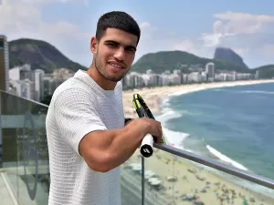 Fora por lesão, Alcaraz já negocia renovação de contrato com o Rio Open