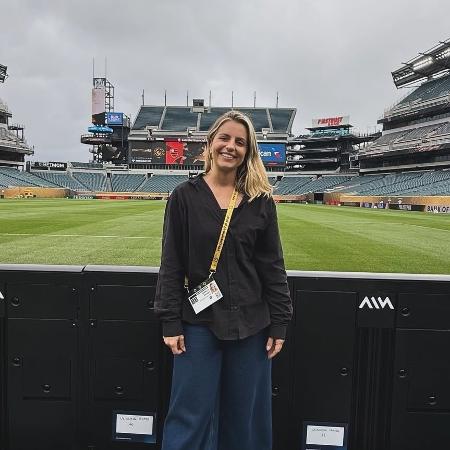 A repórter Monique Danello antes da estreia do Flamengo no Mundial A repórter Monique Danello antes da estreia do Flamengo no Mundial