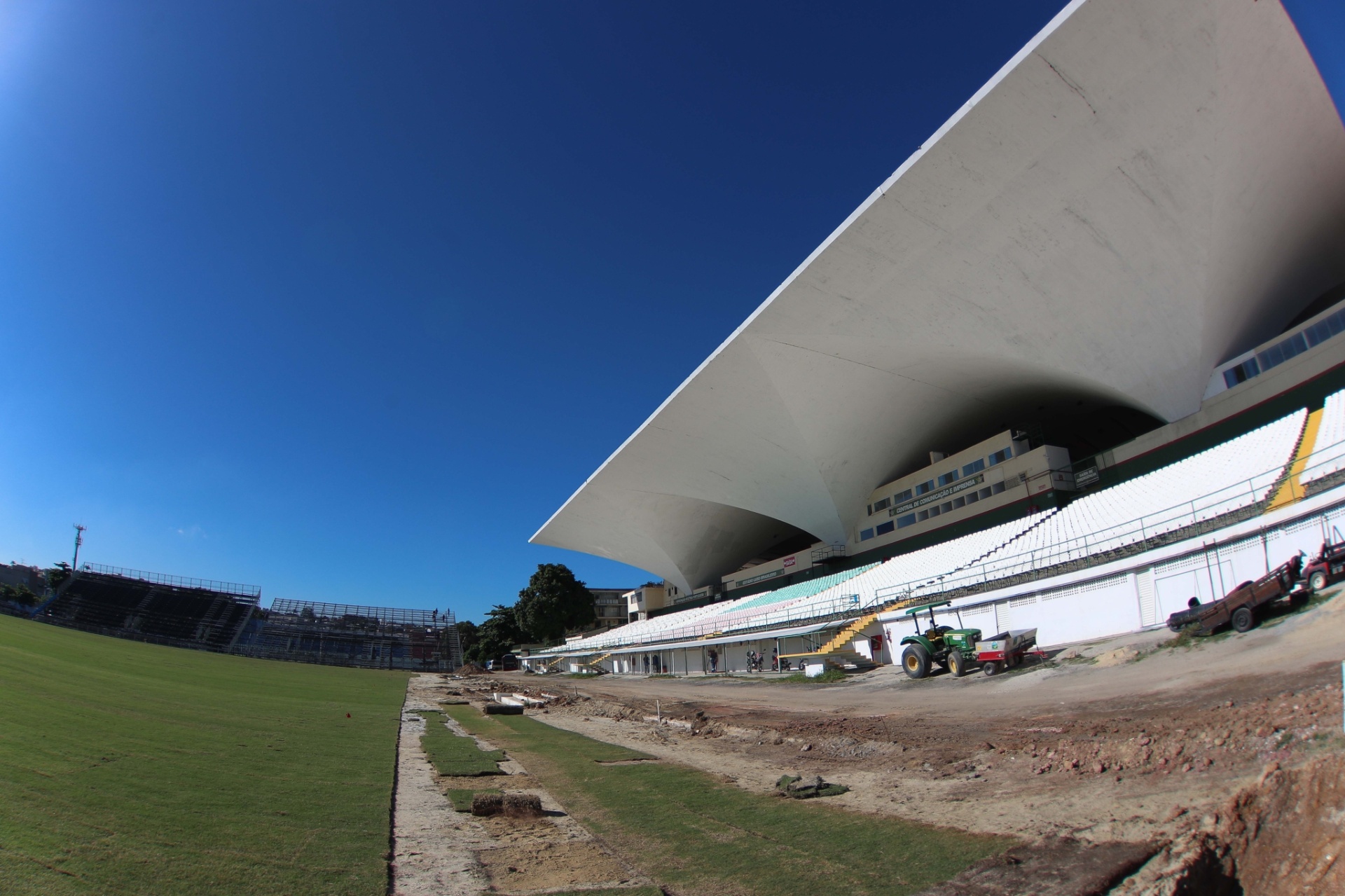 O Flamengo realiza obras da Arena da Ilha para a estreia no dia 8 de março - Gilvan de Souza/ Flamengo