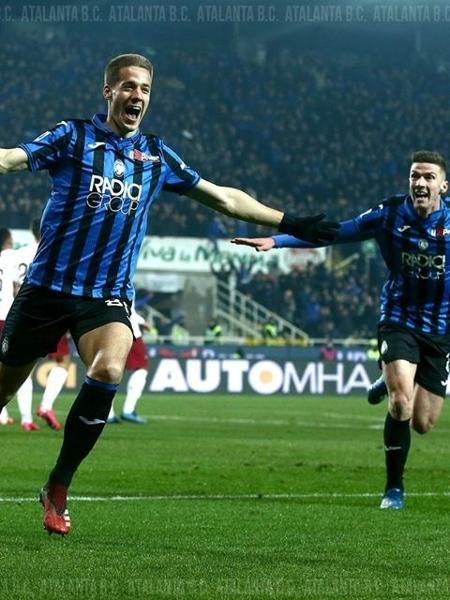 Jogadores da Atalanta comemoram gol no Campeonato Italiano - MCerescioli/Divulgação