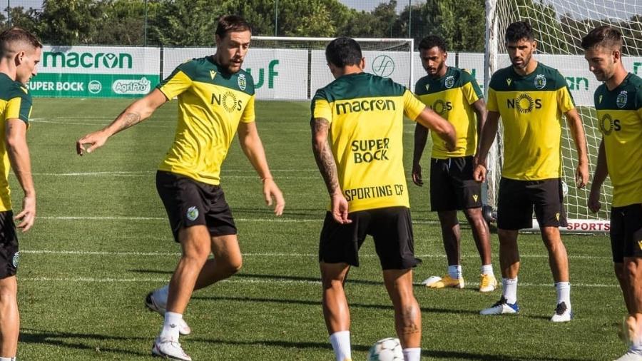 Jogadores do Sporting, durante treinamento; oito jogadores do clube e o técnico Rúben Amorim estão infectados - Divulgação/Sporting