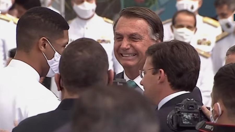 Heber Conceição, ouro no boxe, recebeu uma medalha do presidente Jair Bolsonaro (sem partido) - Reprodução/YouTube