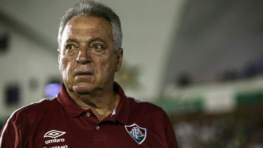 Abel Braga, técnico do Fluminense, durante duelo com o Bangu, pelo Carioca - Lucas Merçon / Fluminense