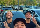 Gabriel Medina curte tarde no Rio com Pedro Scooby, no dia da final do BBB - reprodução/Instagram