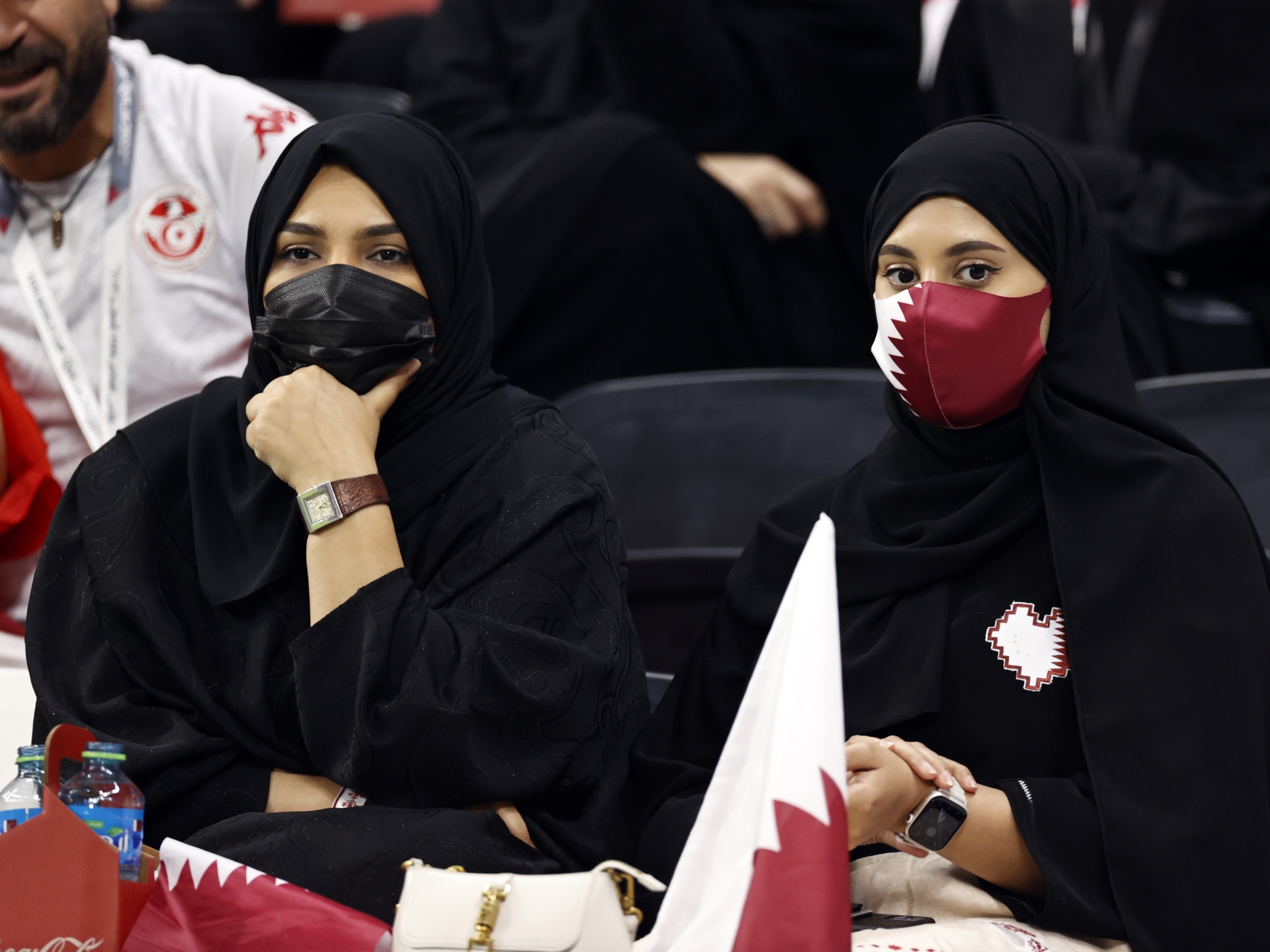 Qatar sem filtro: mulher precisa de autoriza&ccedil;&atilde;o para divorciar, homem n&atilde;o -  22/11/2022 - UOL Not&iacute;cias