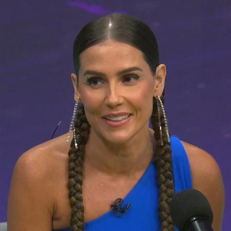 Atriz se emocionou na abertura do último programa da Copa da emissora - Reprodução/sportv