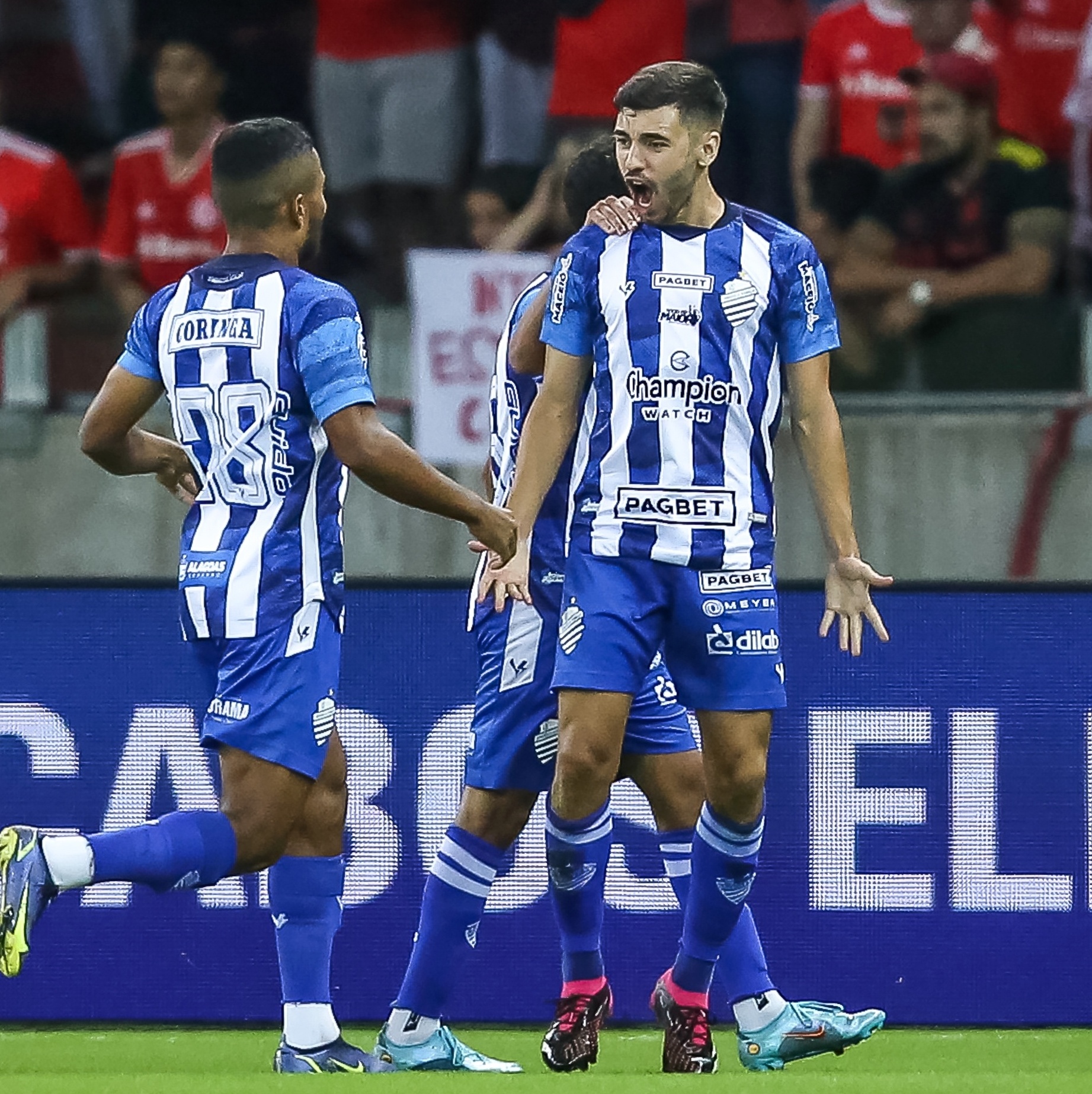 CSA x Internacional: veja onde assistir AO VIVO e de GRAÇA!